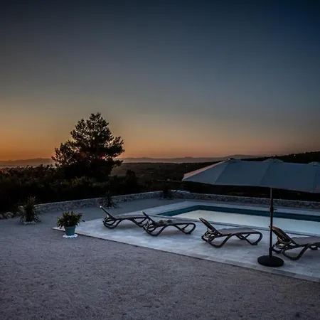 Holiday home House Dm