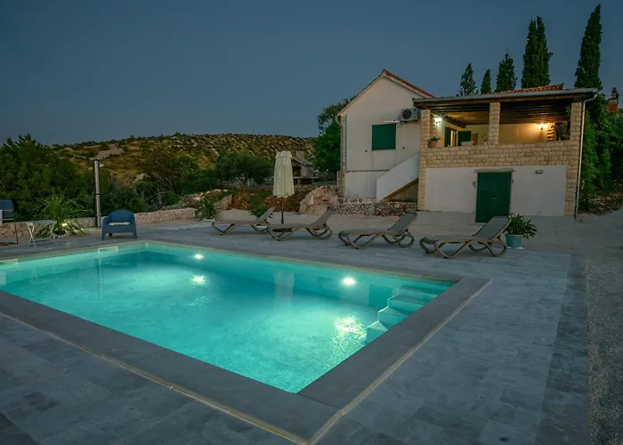 Villa House Dm *