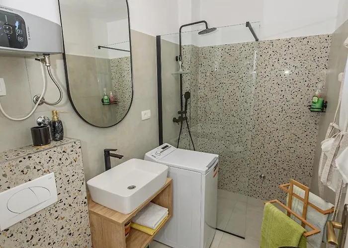 House Dm Villa *