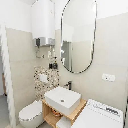 Villa House Dm *